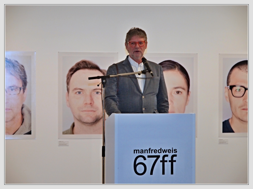 Ausstellungserffnung Manfred Weis 67ff Foto: Don RoMiFe