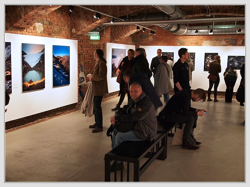 "Seen on Earth" Erffnung der Fotoausstellung im Kunst Haus Wien - Report by Don RoMiFe