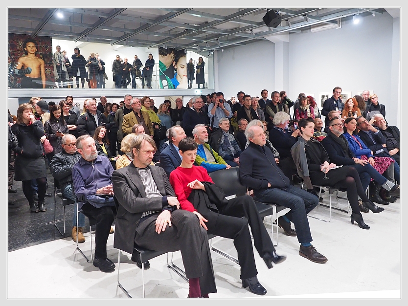 Ausstellungserffnung "Portrt einer Gesellschaft" - Report by Don  RoMiFe