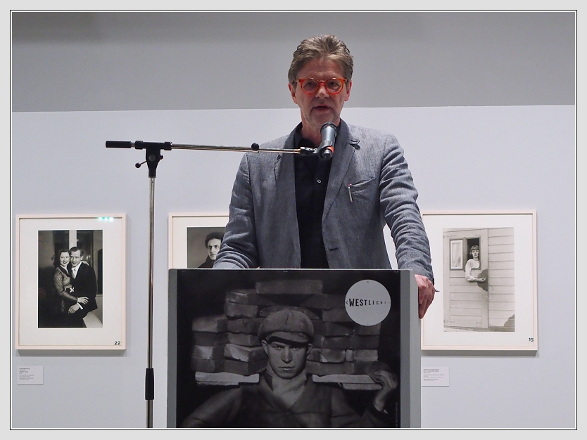 Ausstellungserffnung "Portrt einer Gesellschaft" - Report by Don  RoMiFe