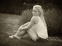Shooting am Pool mit Nina by Don RoMiFe